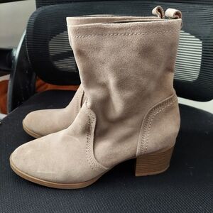 White Mountain Taupe Suede Heeled Boots